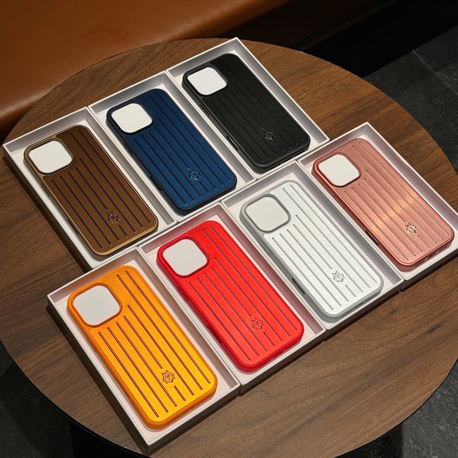 BAG IPHONE CASES