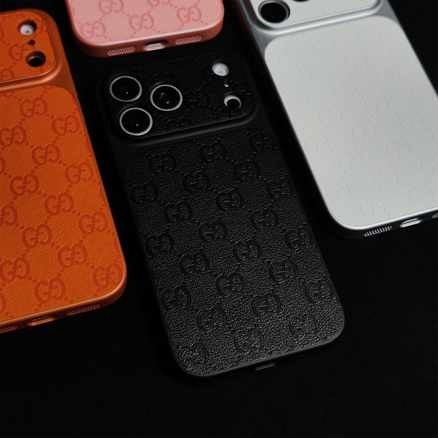 GG EMBOSSED PATTERN