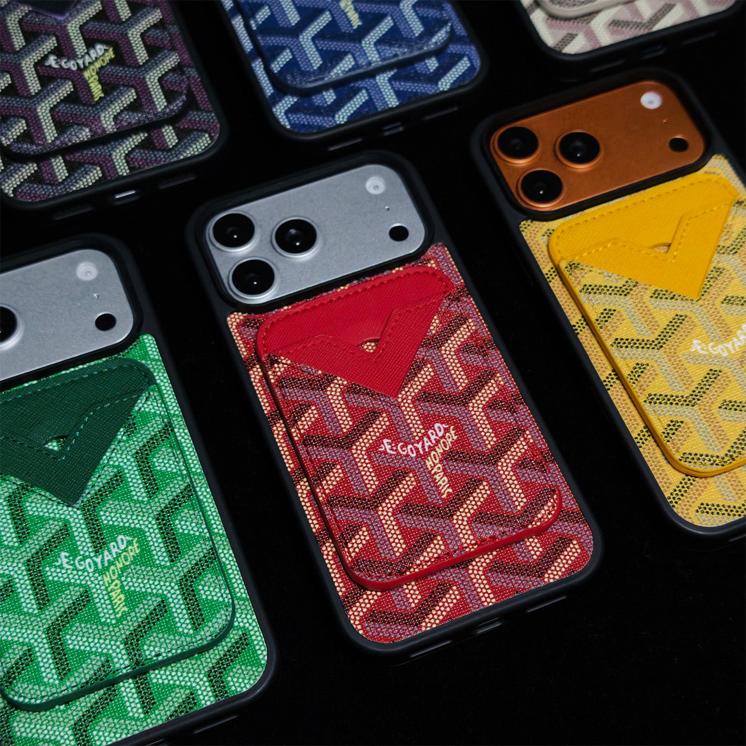 SET MAGSAFE CARDHOLDER GYD RED