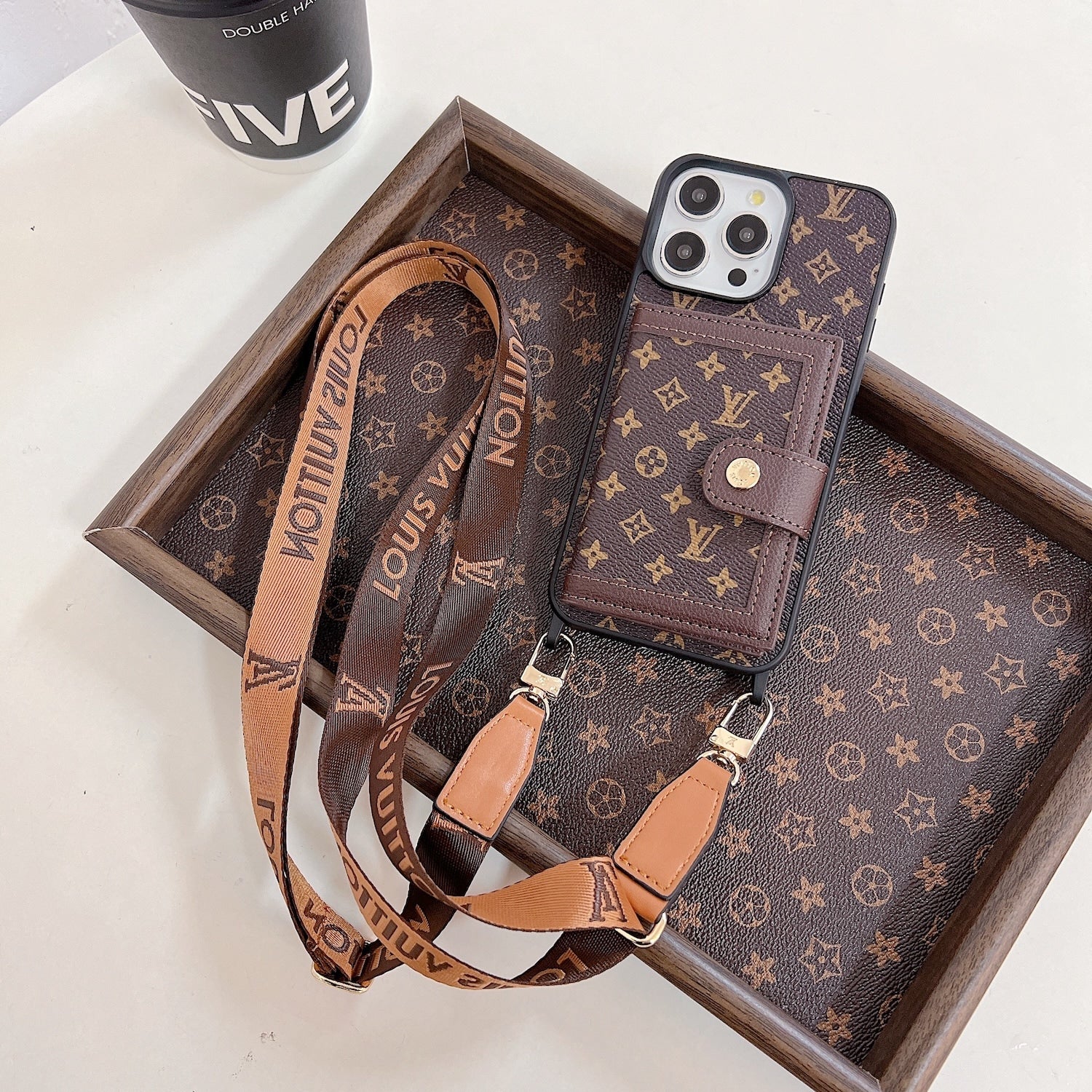L CLASSIC POCKET & LANYARD