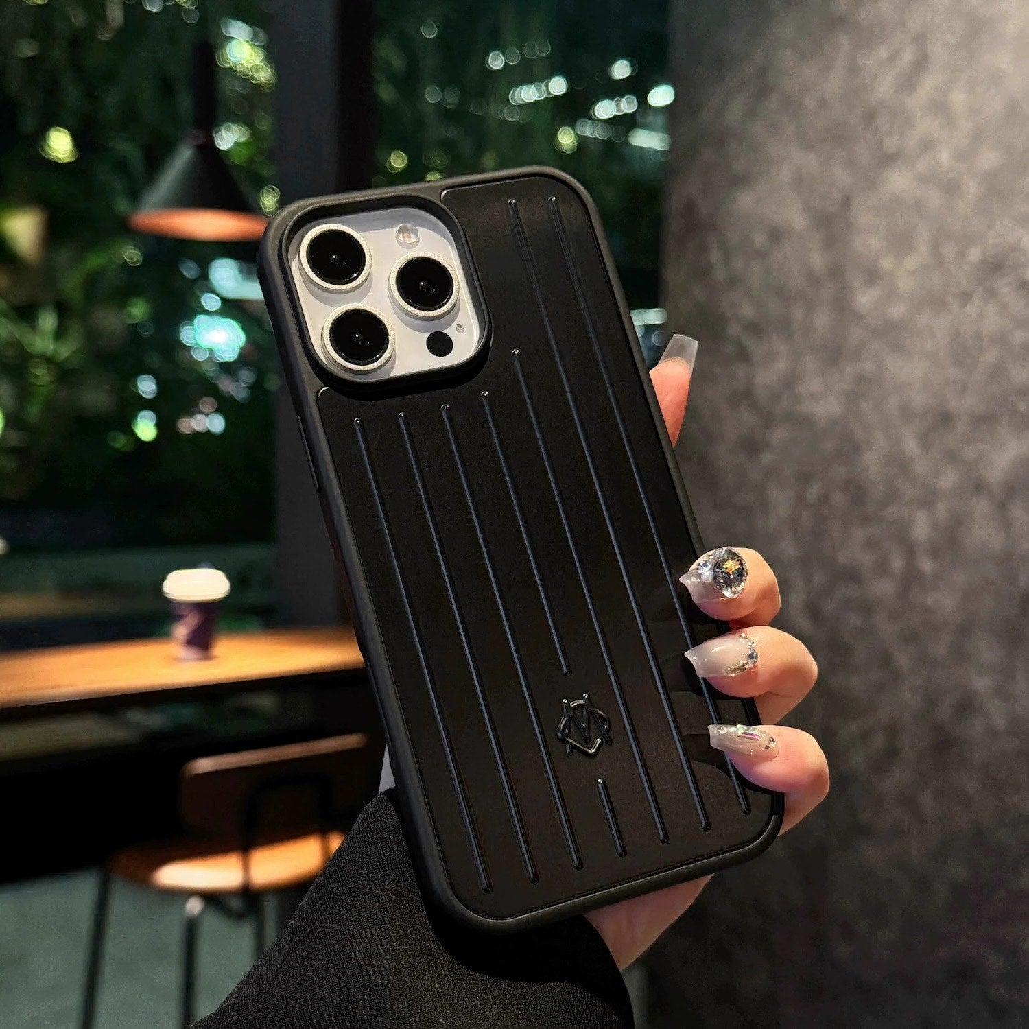 BAG IPHONE CASES
