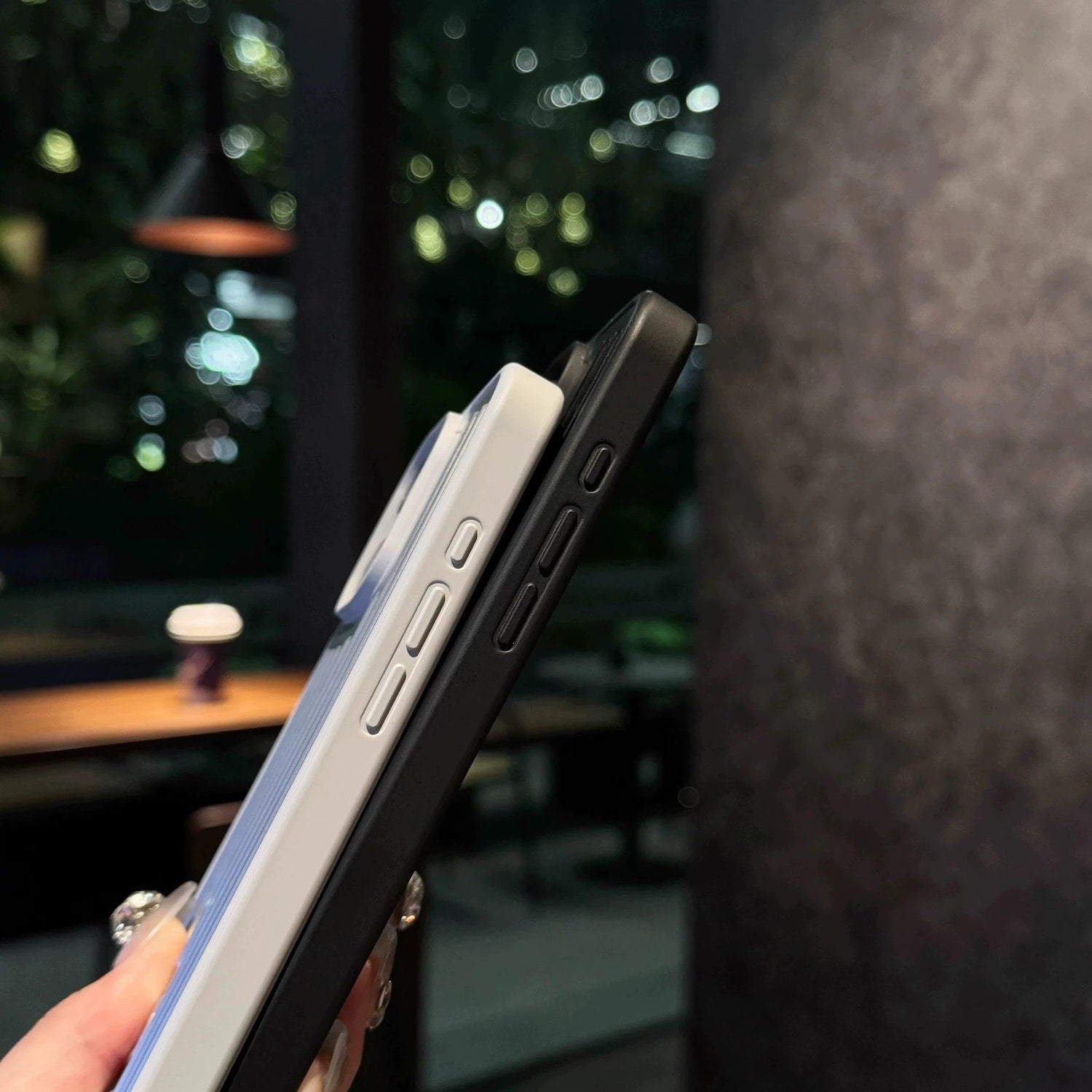 BAG IPHONE CASES