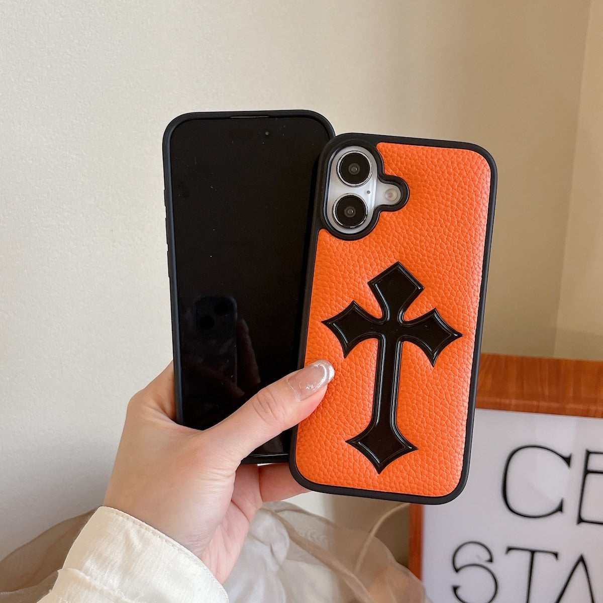 CR HEART LEATHER ORANGE